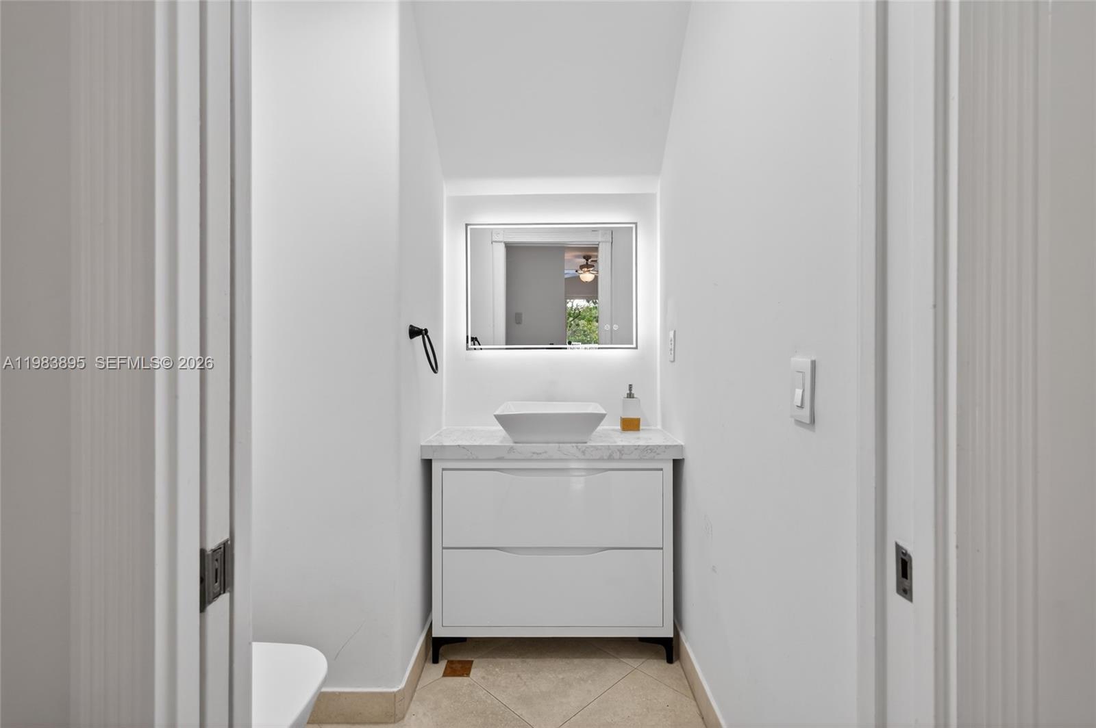 SILVER LAKES PHASE III RE - Residential