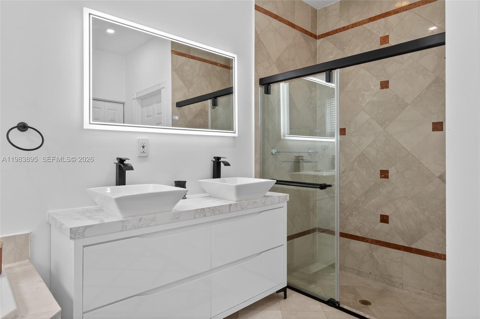 SILVER LAKES PHASE III RE - Residential