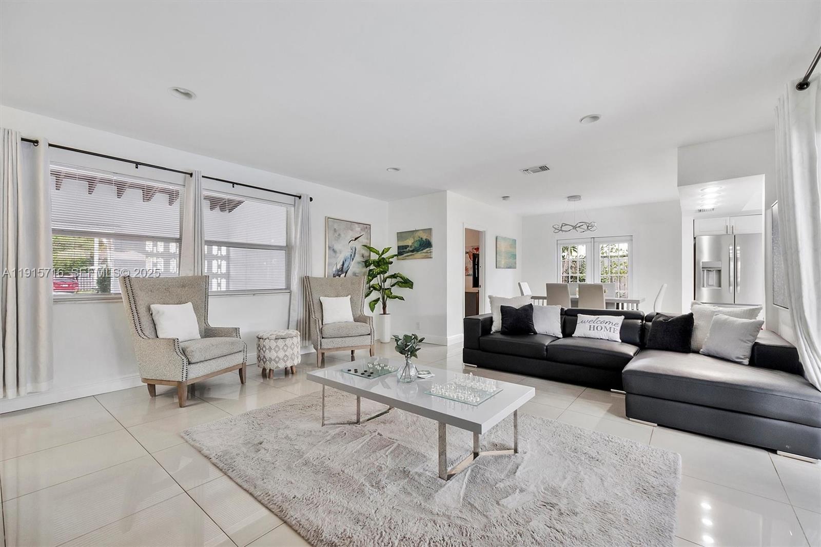 CORAL HIGHLANDS - Residential