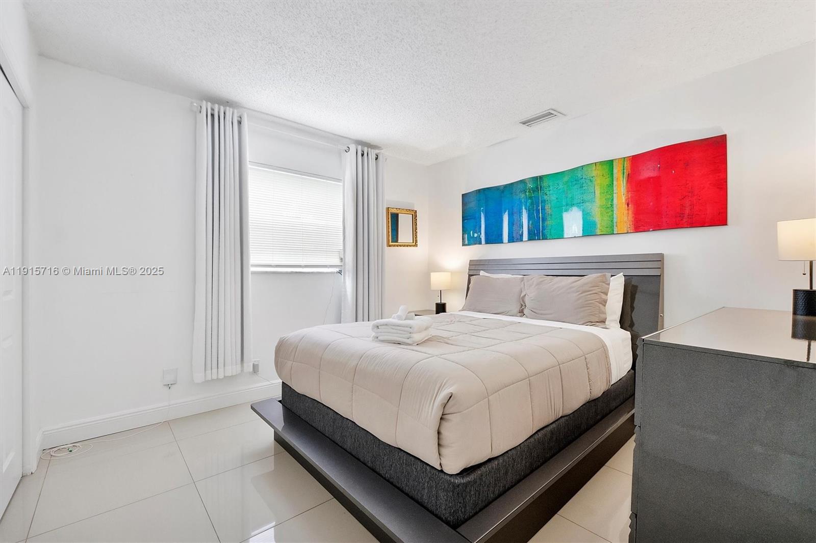 CORAL HIGHLANDS - Residential