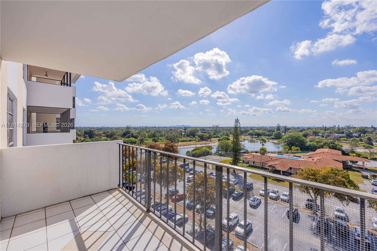 MANORS OF INVERRARY XII - Residential