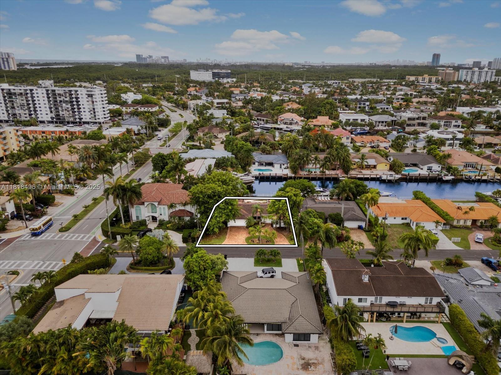 EASTERN SHORES 1ST ADDN - Residential