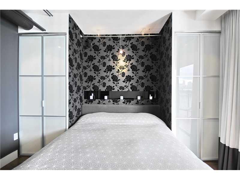 ONE THOUSAND VENETIAN WAY - Residential Lease