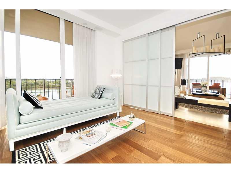 ONE THOUSAND VENETIAN WAY - Residential Lease