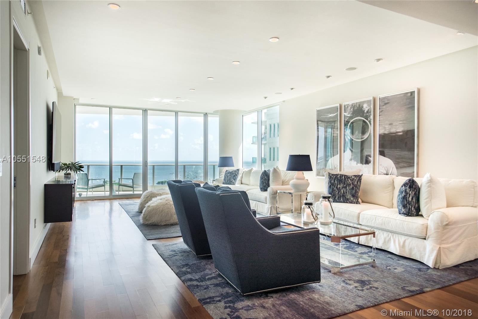 GROVENOR HOUSE CONDO - Residential