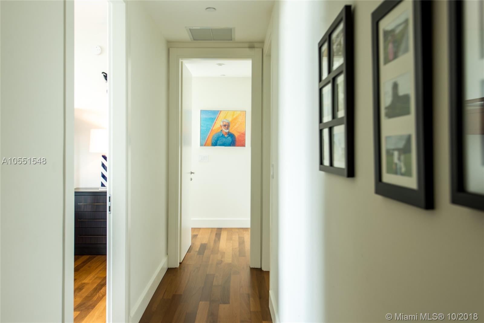 GROVENOR HOUSE CONDO - Residential
