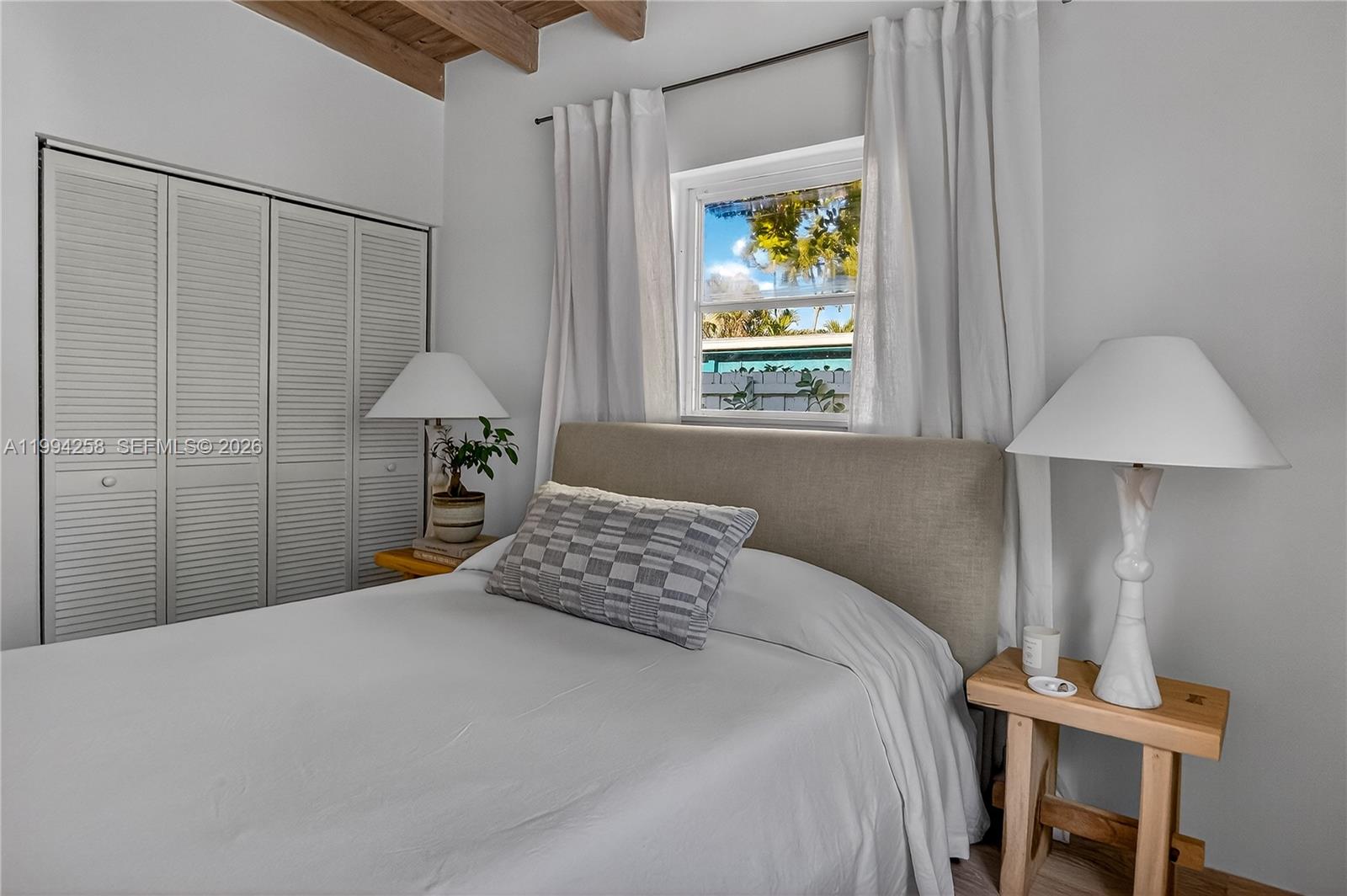 RIVERLAND VILLAGE SEC ONE - Residential Lease