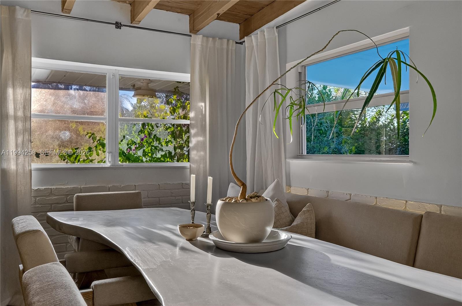 RIVERLAND VILLAGE SEC ONE - Residential Lease