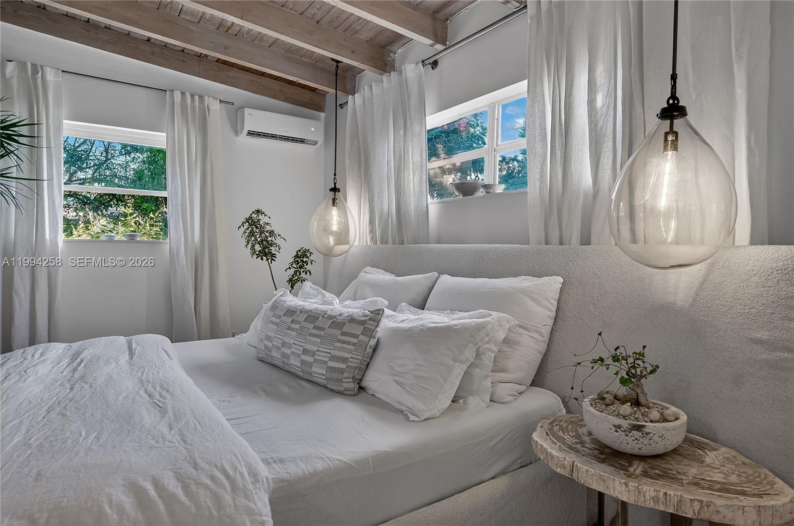 RIVERLAND VILLAGE SEC ONE - Residential Lease