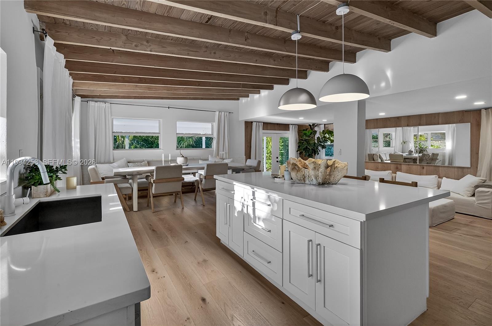 RIVERLAND VILLAGE SEC ONE - Residential Lease