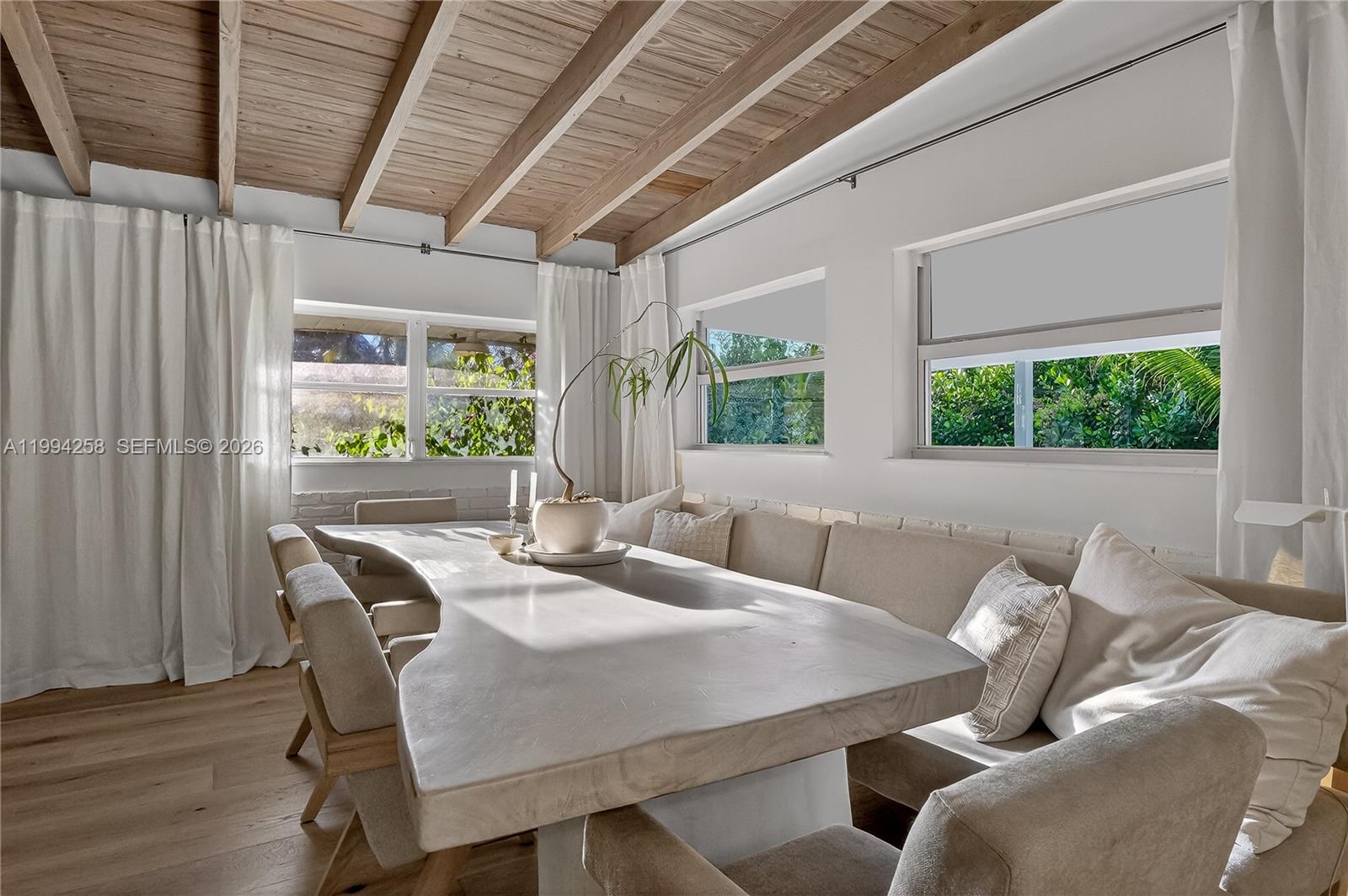 RIVERLAND VILLAGE SEC ONE - Residential Lease