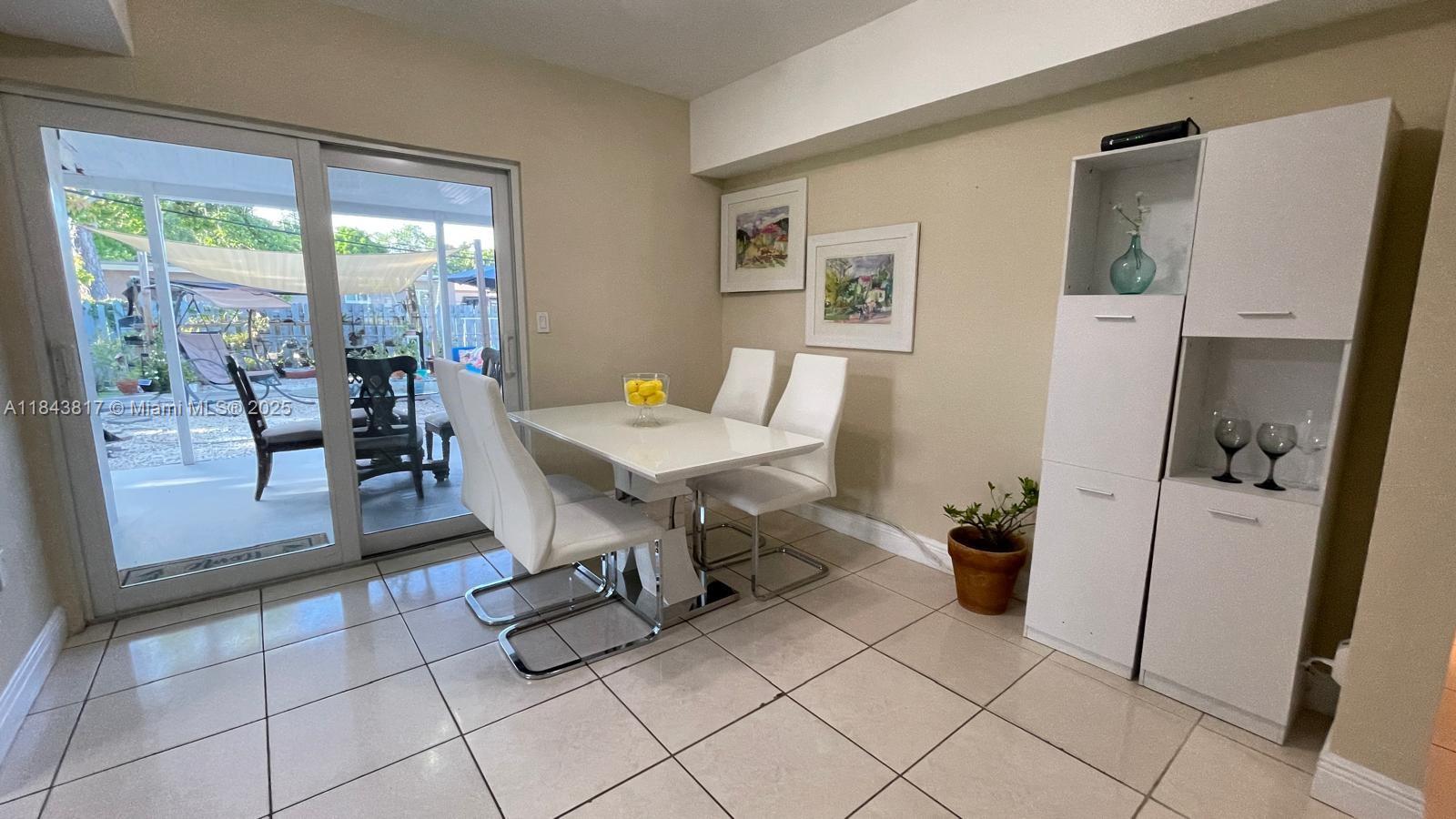 GUNTON HEIGHTS - Residential