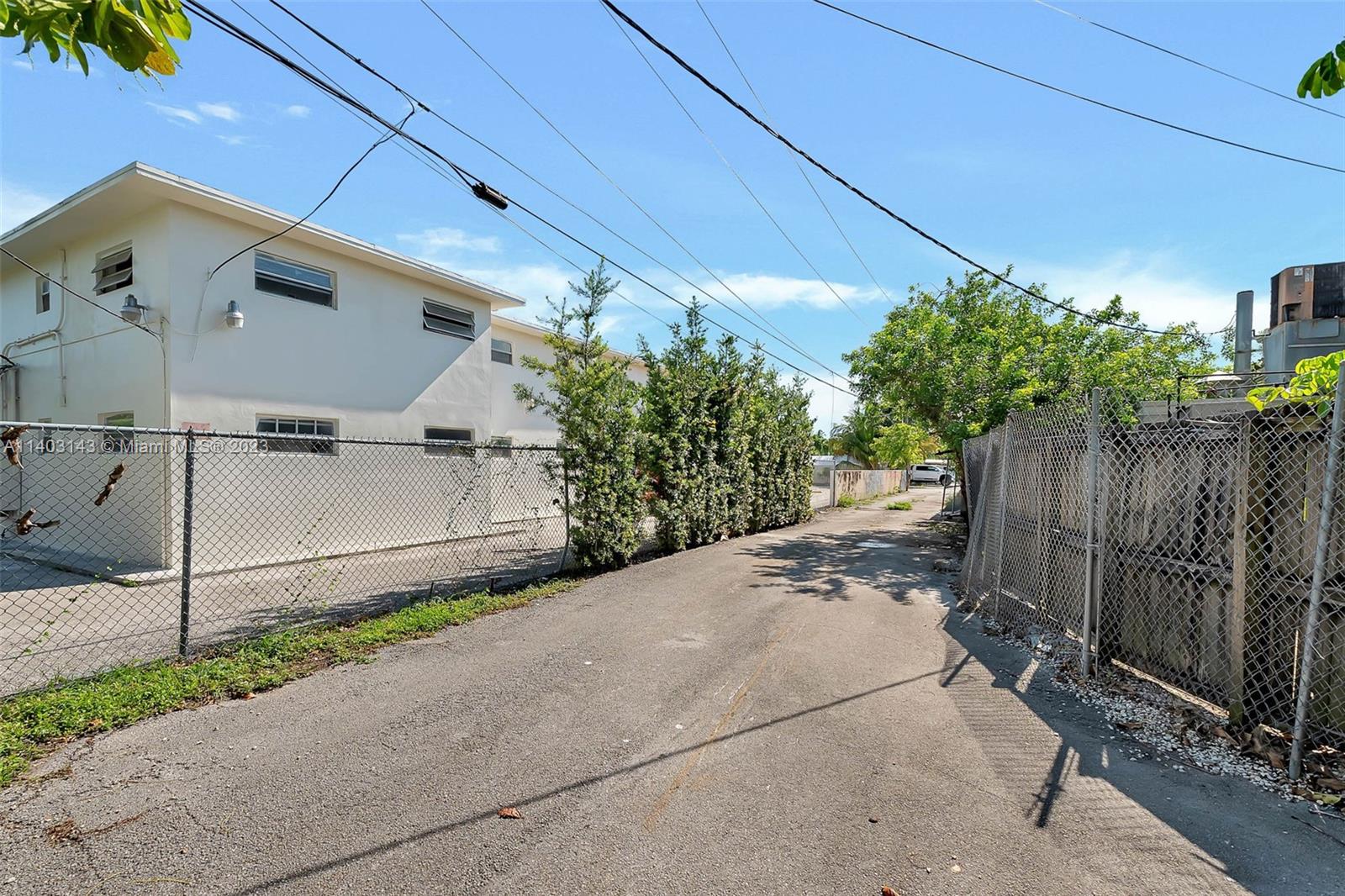 South Miami, Florida 33155, United States, ,Commercial,Active,72543