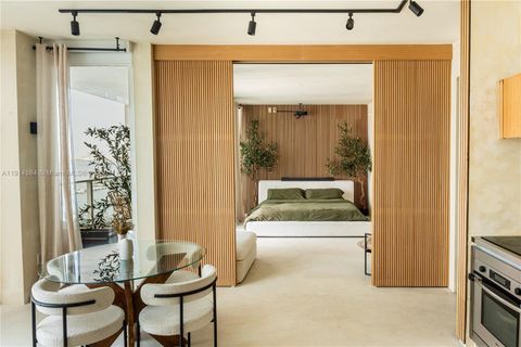 1040 Biscayne Blvd 2905 Miami FL 33132