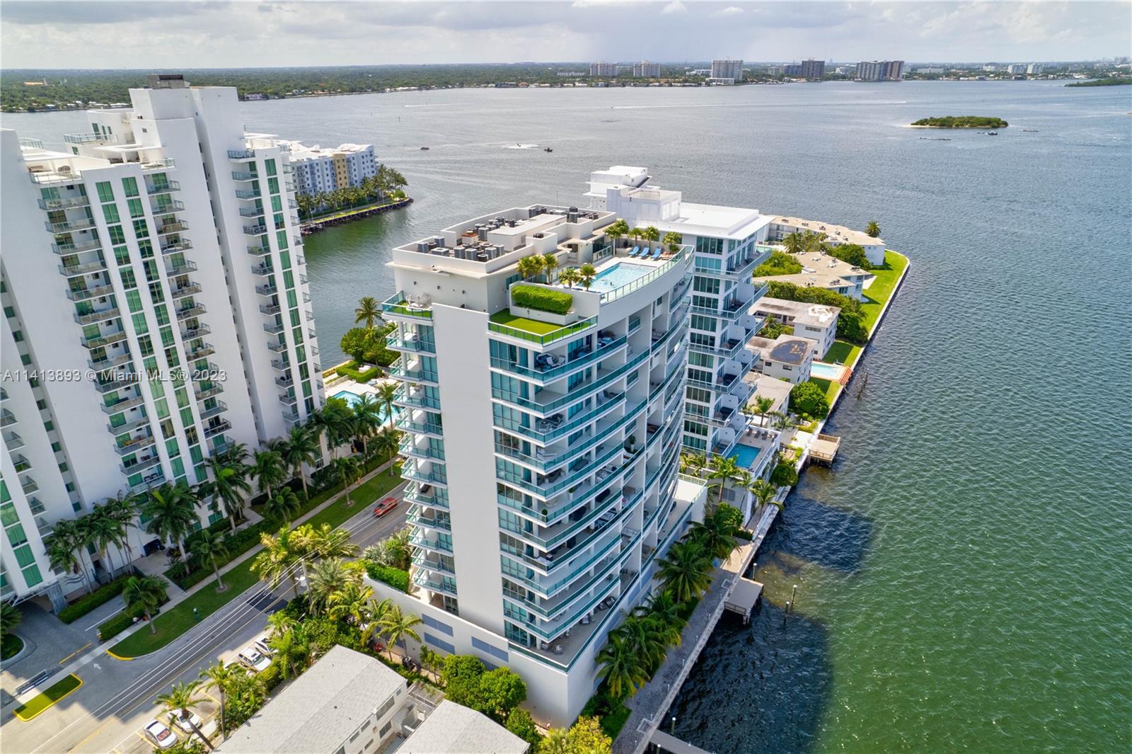 CIELO ON THE BAY CONDO - Residential