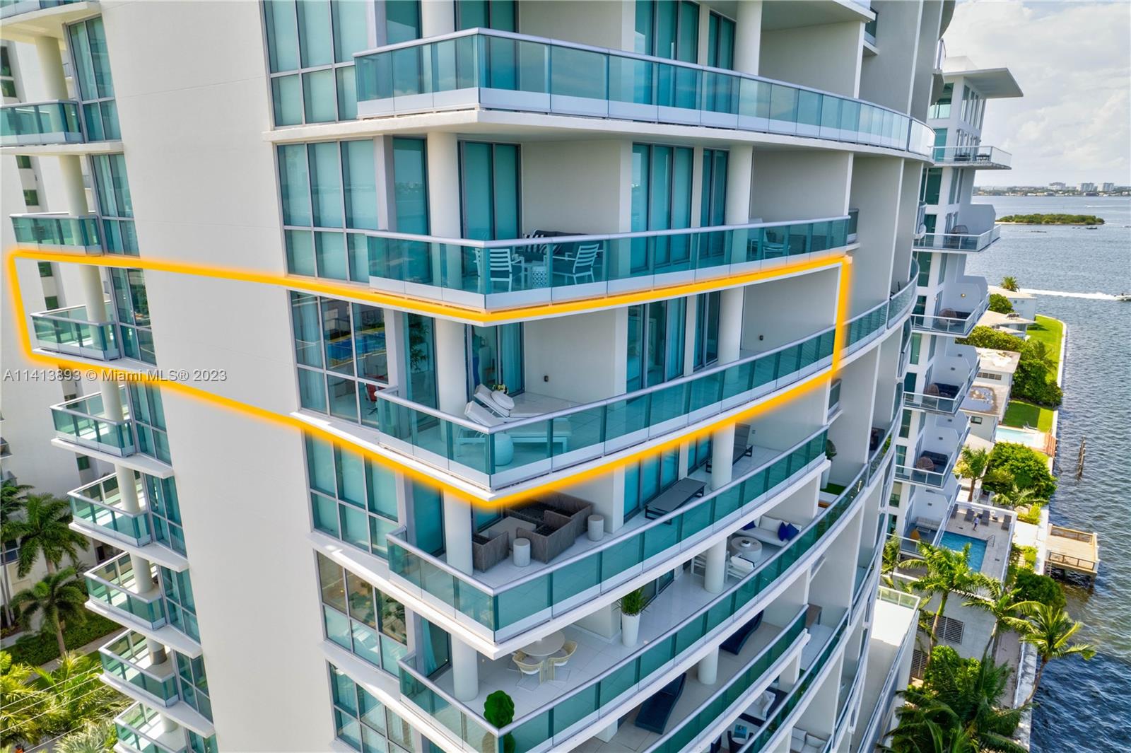 CIELO ON THE BAY CONDO - Residential