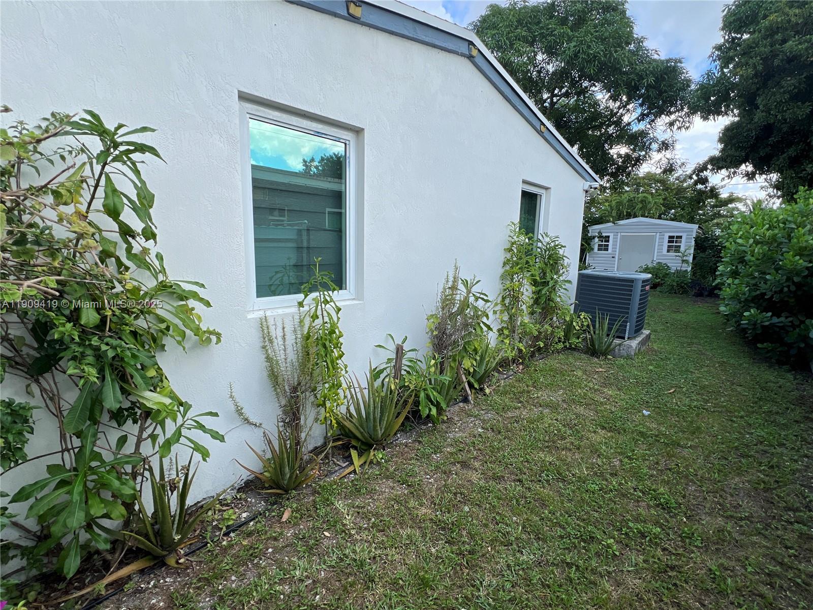 OVERBROOK SHORES - Residential