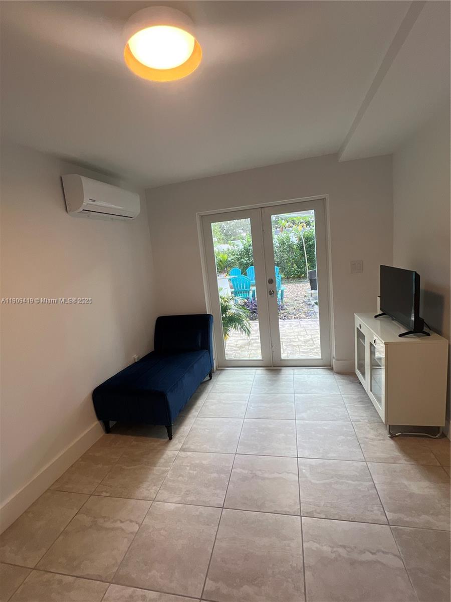 OVERBROOK SHORES - Residential