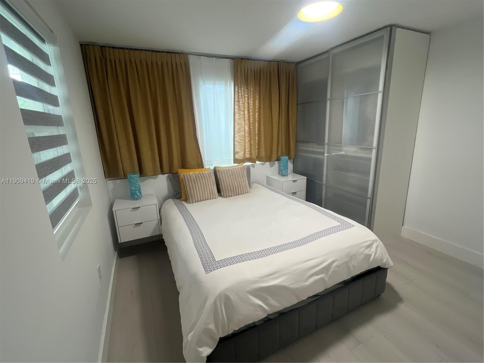 OVERBROOK SHORES - Residential