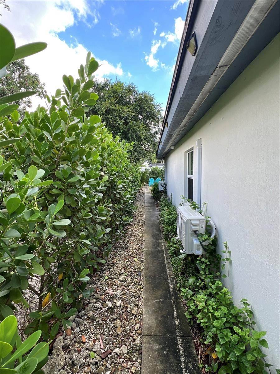 OVERBROOK SHORES - Residential