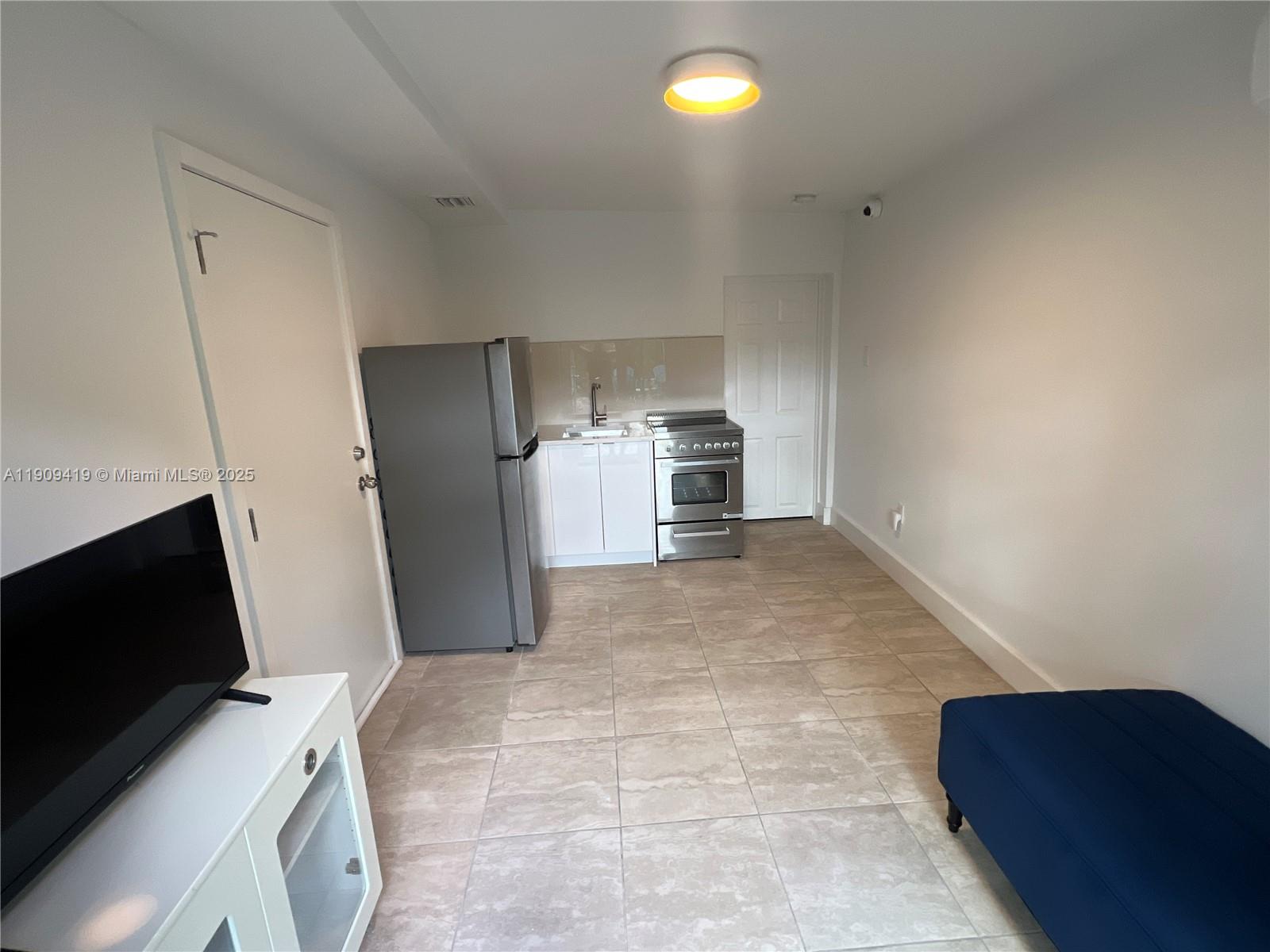 OVERBROOK SHORES - Residential