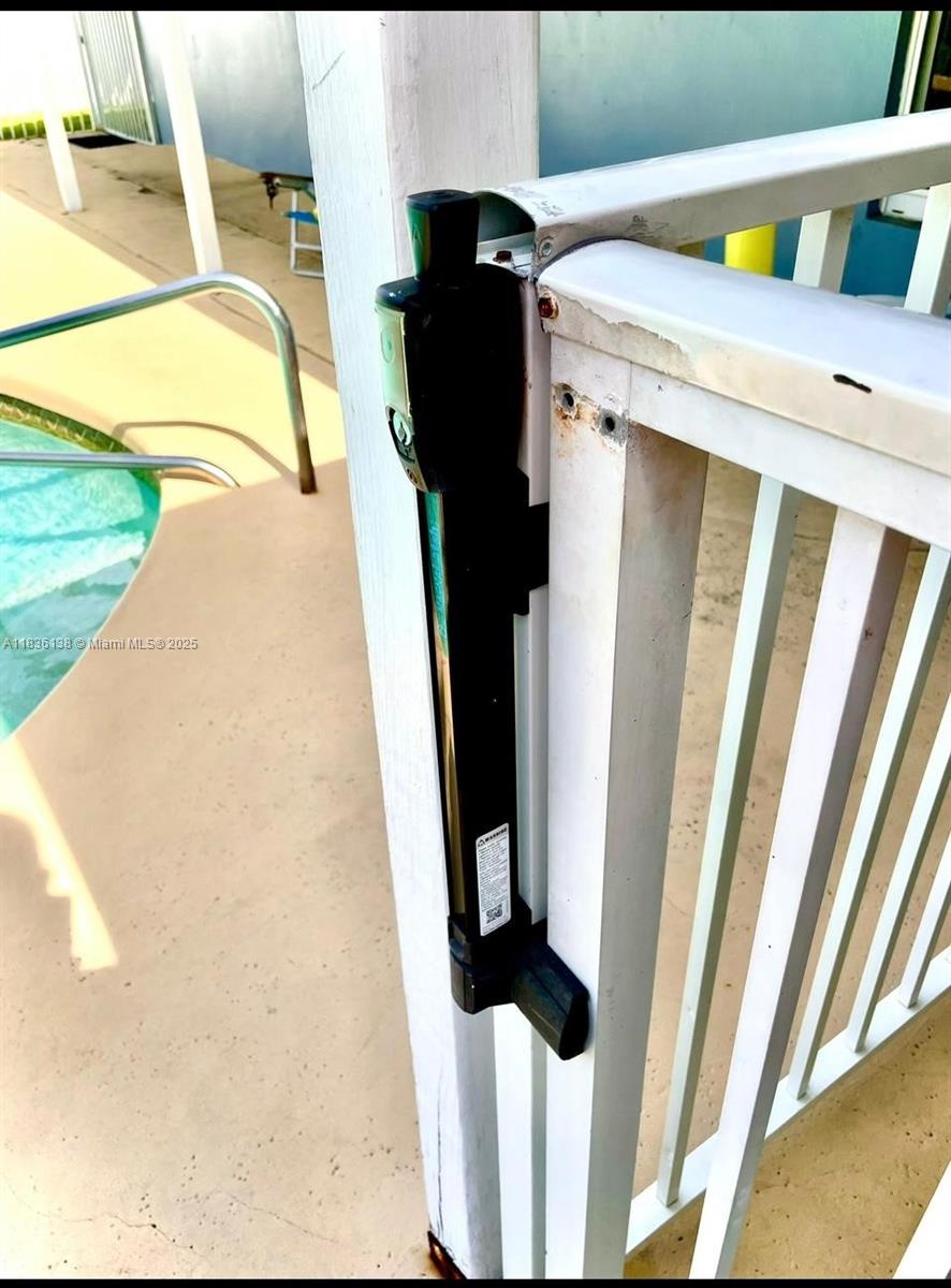 POMPANO SHORES - Residential Lease