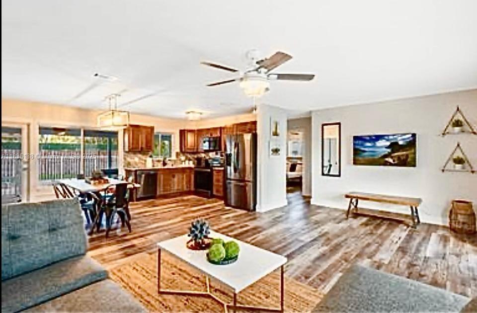 POMPANO SHORES - Residential Lease