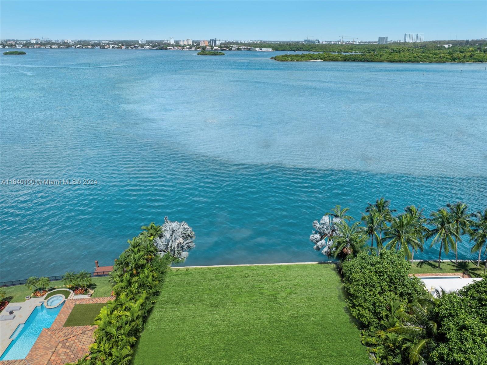 216 Bal Bay Dr