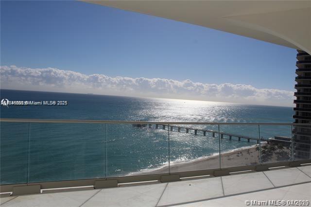 16901 Collins Ave 1202