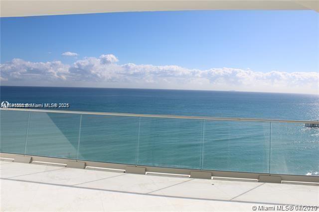 16901 Collins Ave 1202