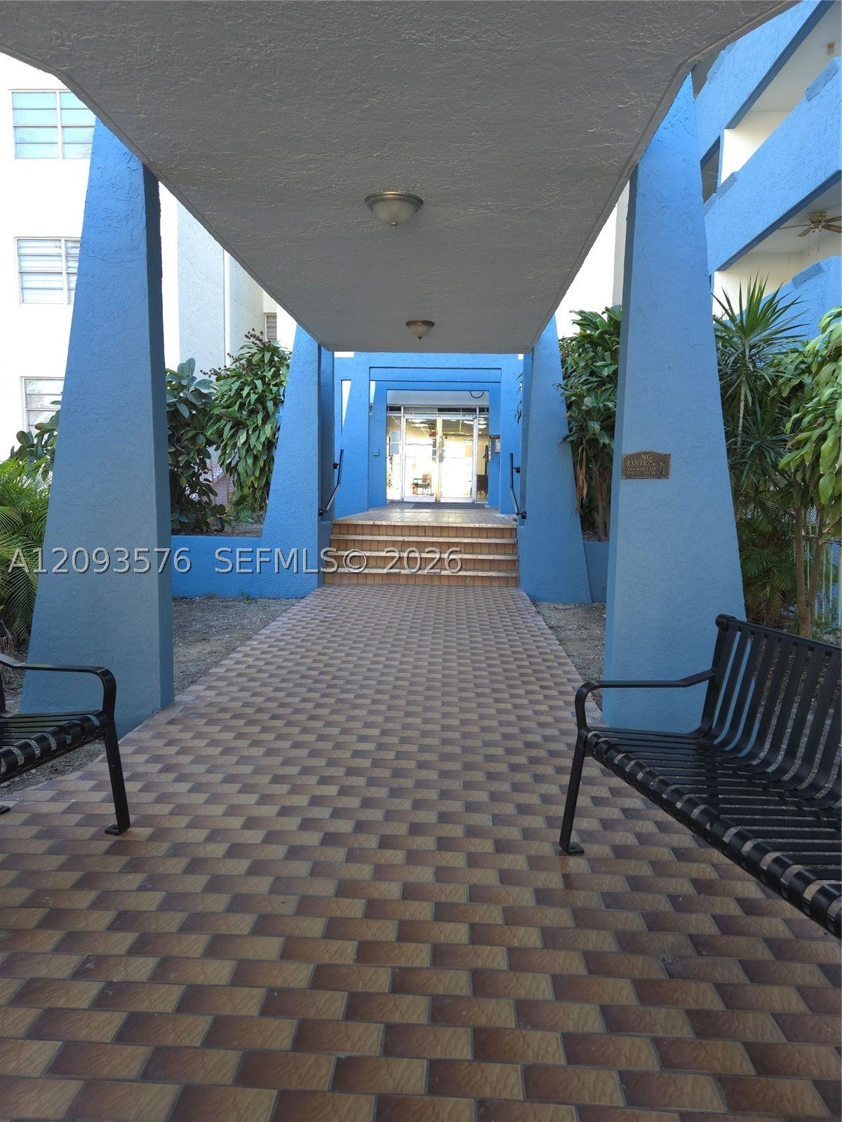 5050 NW 7th St