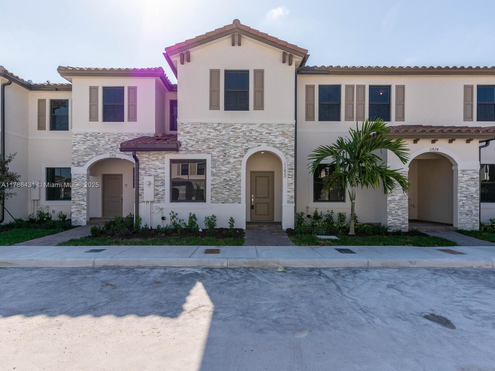 Rental Property at 11820 Sw 247th Ter, Miami, Broward County, Florida - Bedrooms: 3 
Bathrooms: 3  - $3,650 MO.