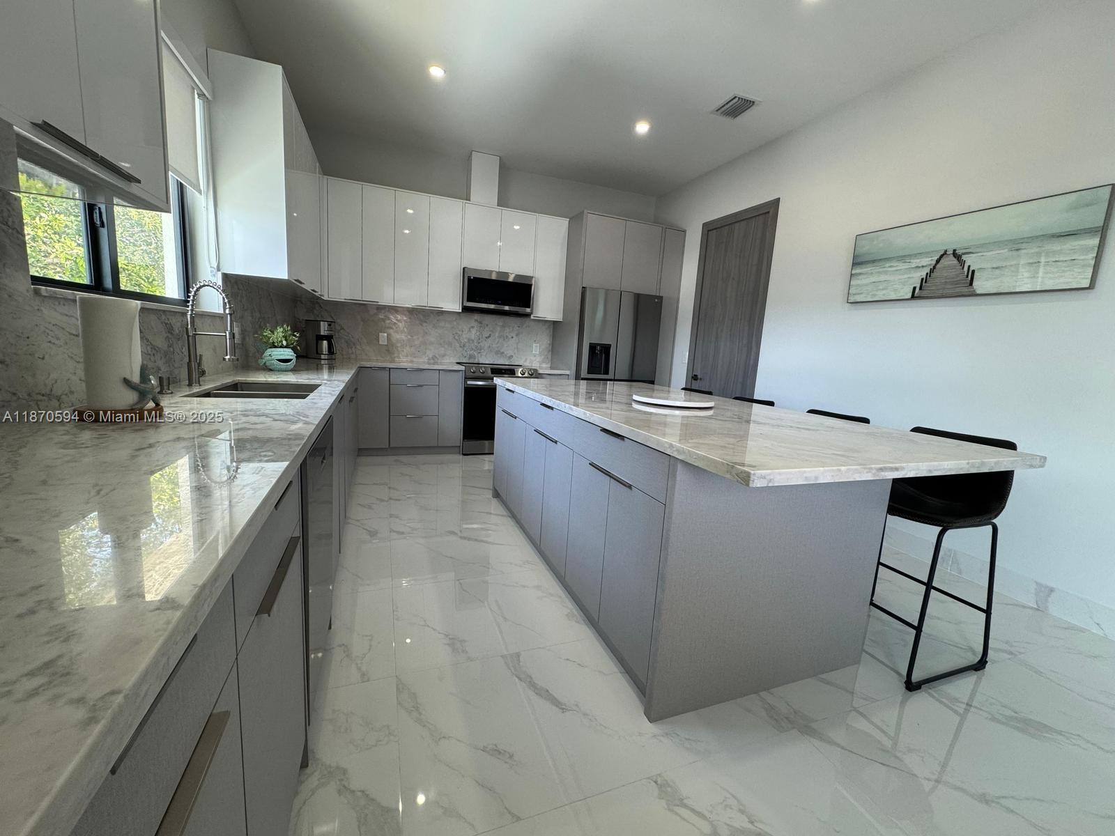 KEY LARGO MOBILE HOMESITE - Residential Lease