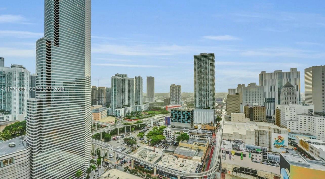 CENTRO CONDO - Residential