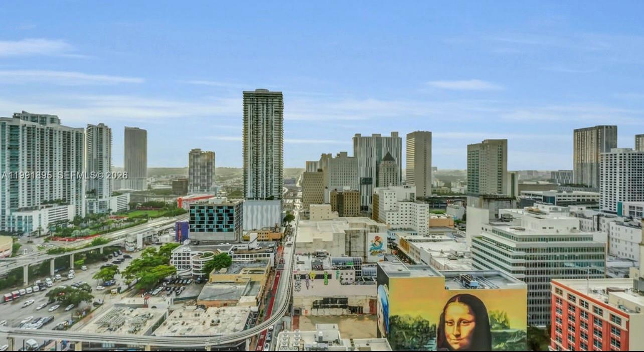 CENTRO CONDO - Residential