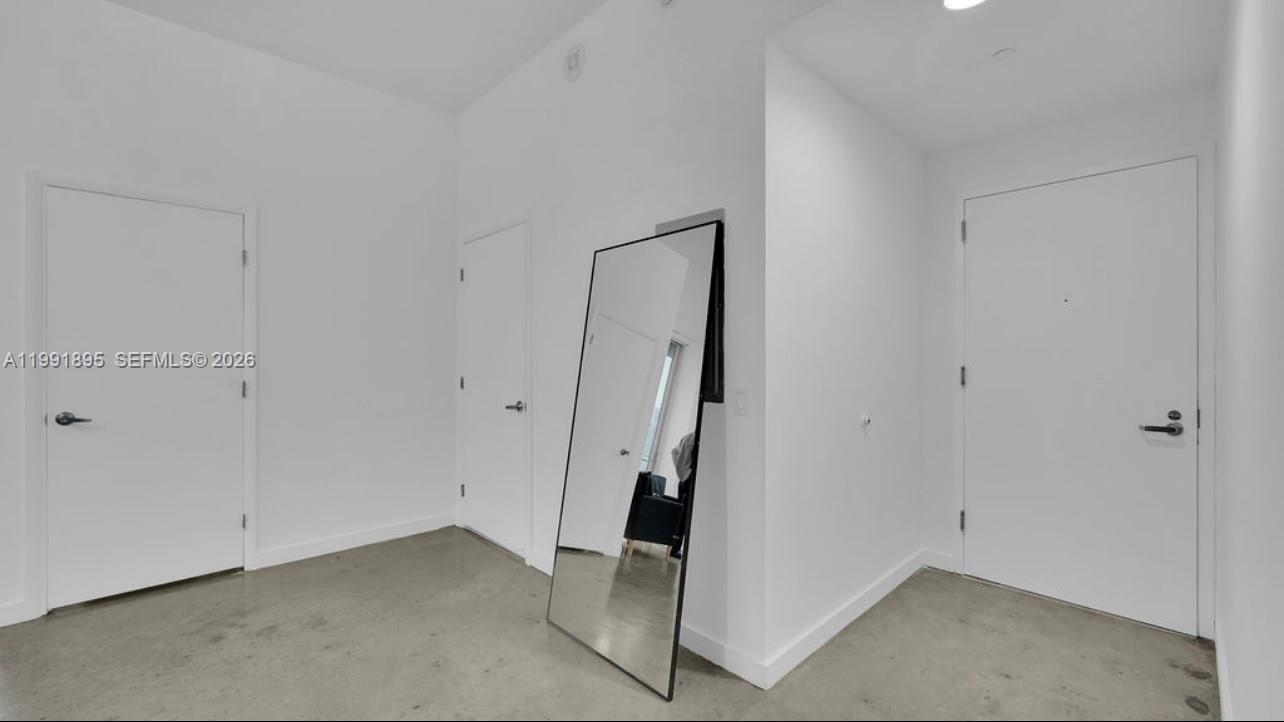 CENTRO CONDO - Residential