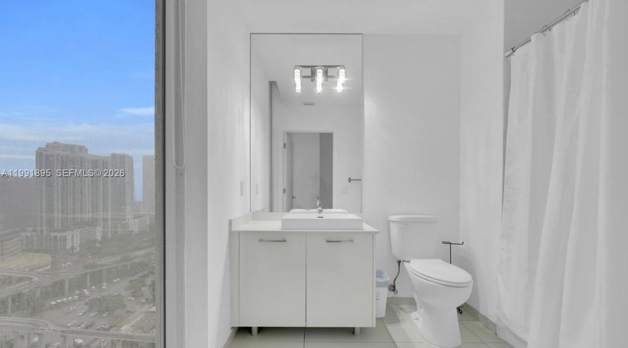 CENTRO CONDO - Residential