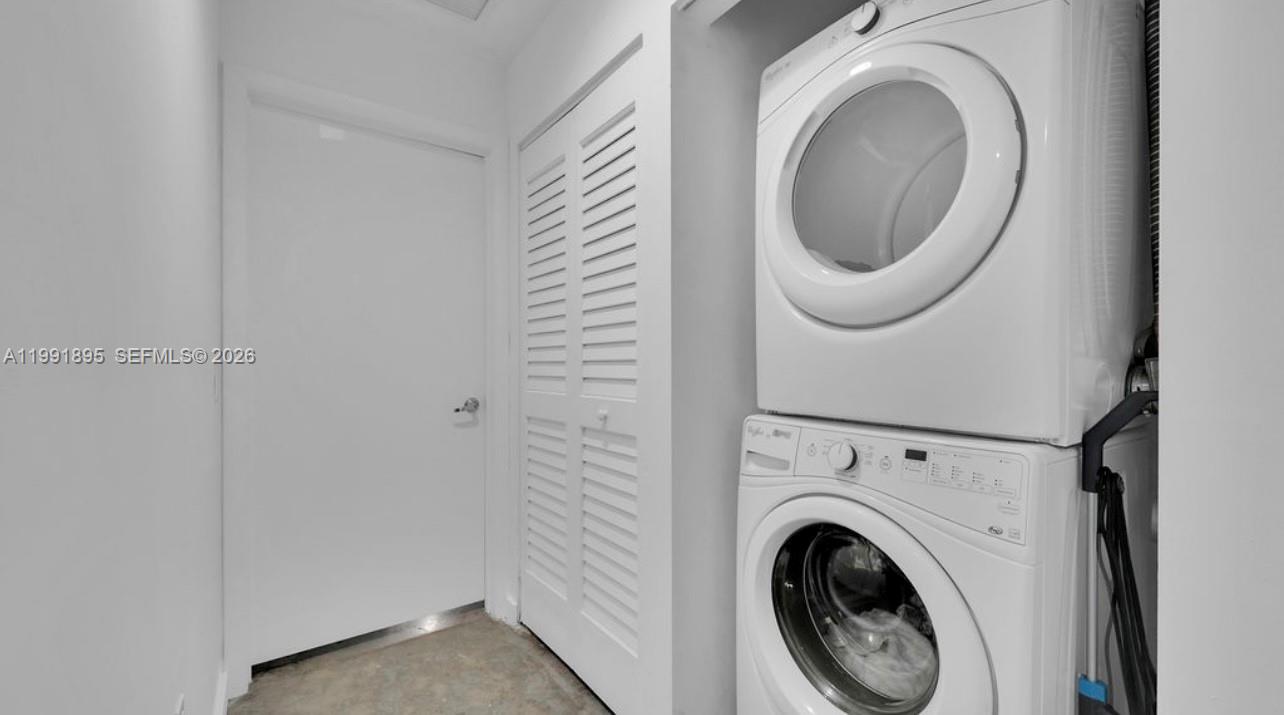 CENTRO CONDO - Residential