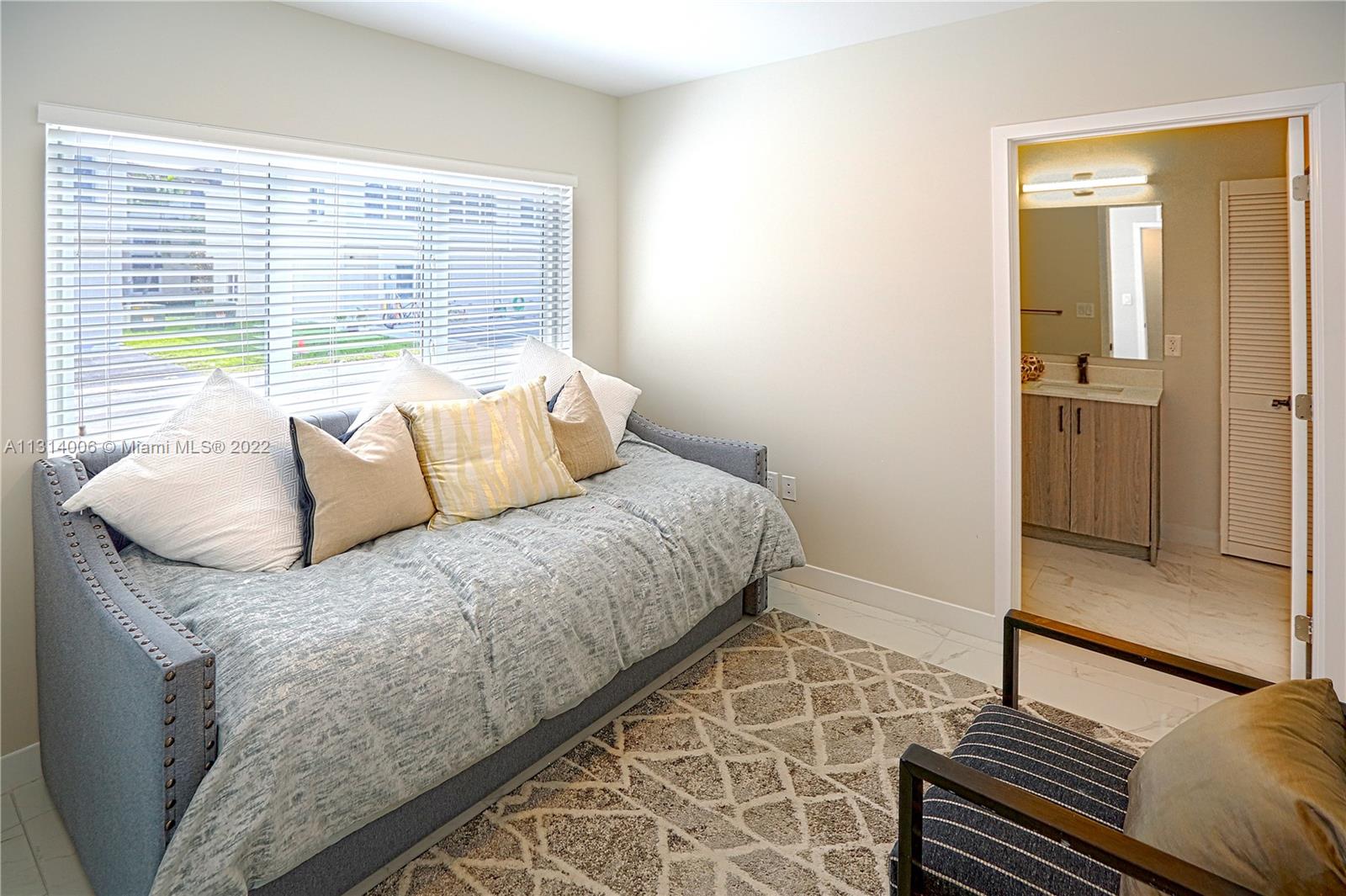 Redlands Shores - Residential