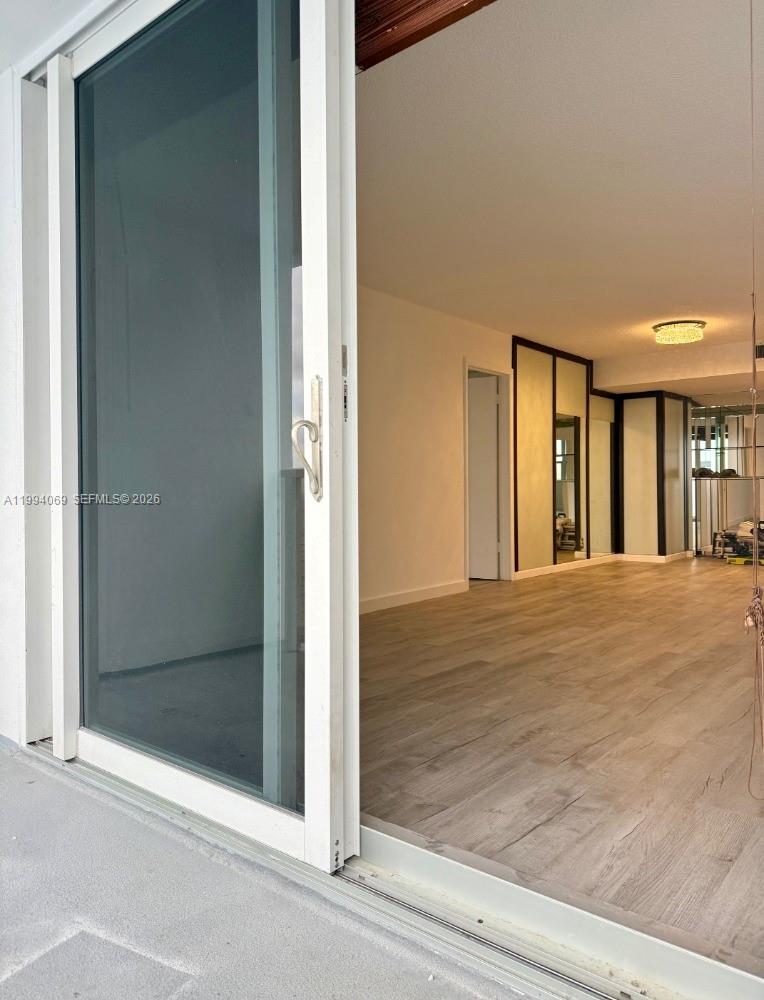 LA MER ESTATES EAST CONDO - Residential Lease