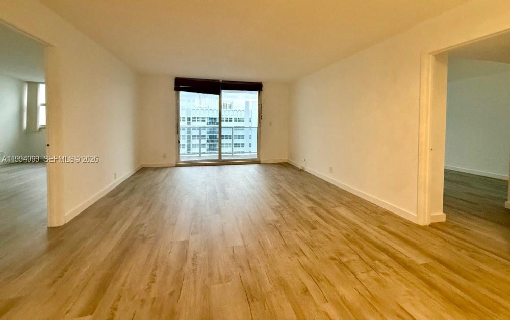 LA MER ESTATES EAST CONDO - Residential Lease