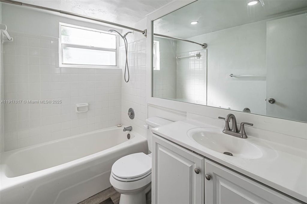 Photo of 2025 Miami Rd #12B, Fort Lauderdale, FL 33316 (MLS # A11917617)