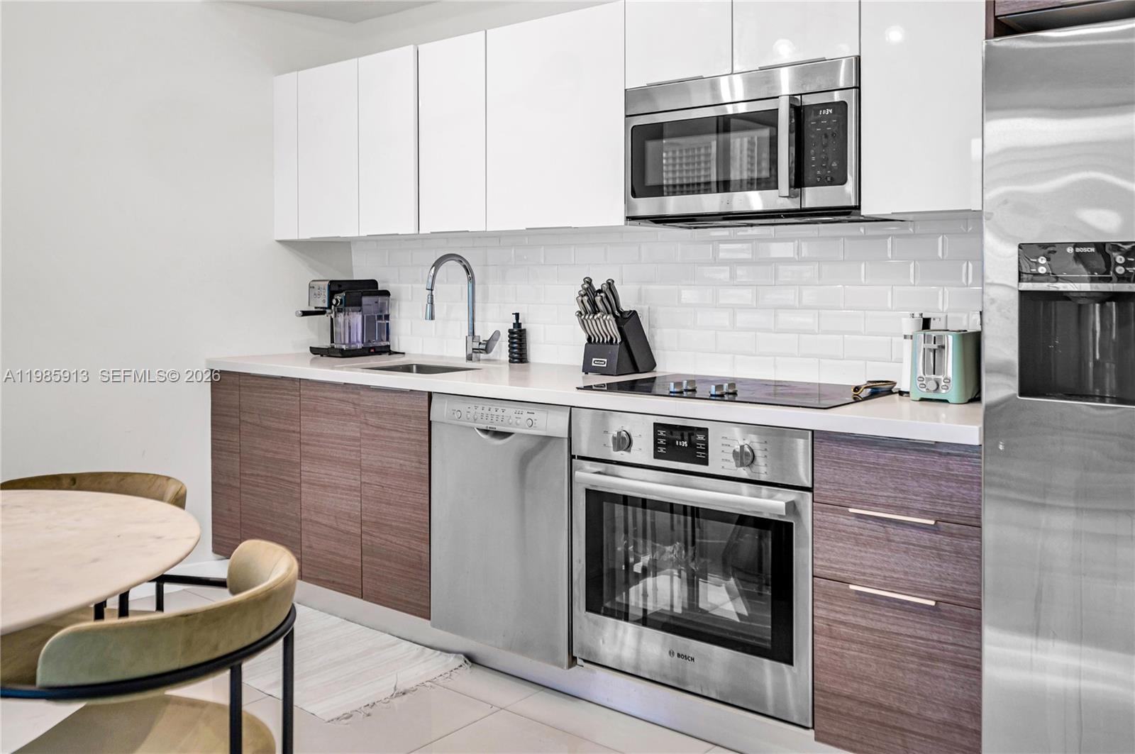 BRICKELL TEN CONDO - Residential Lease