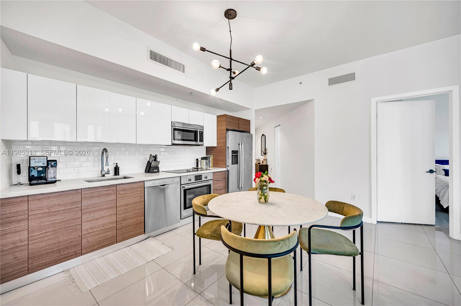 BRICKELL TEN CONDO - Residential Lease