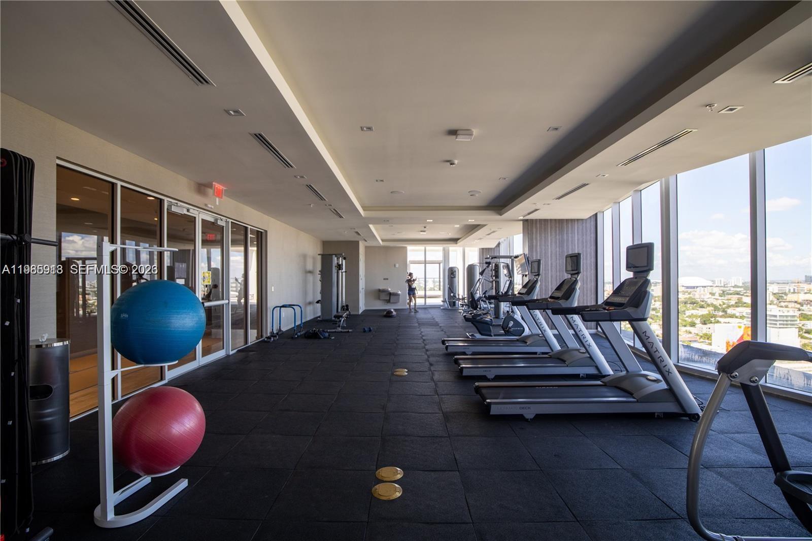 BRICKELL TEN CONDO - Residential Lease