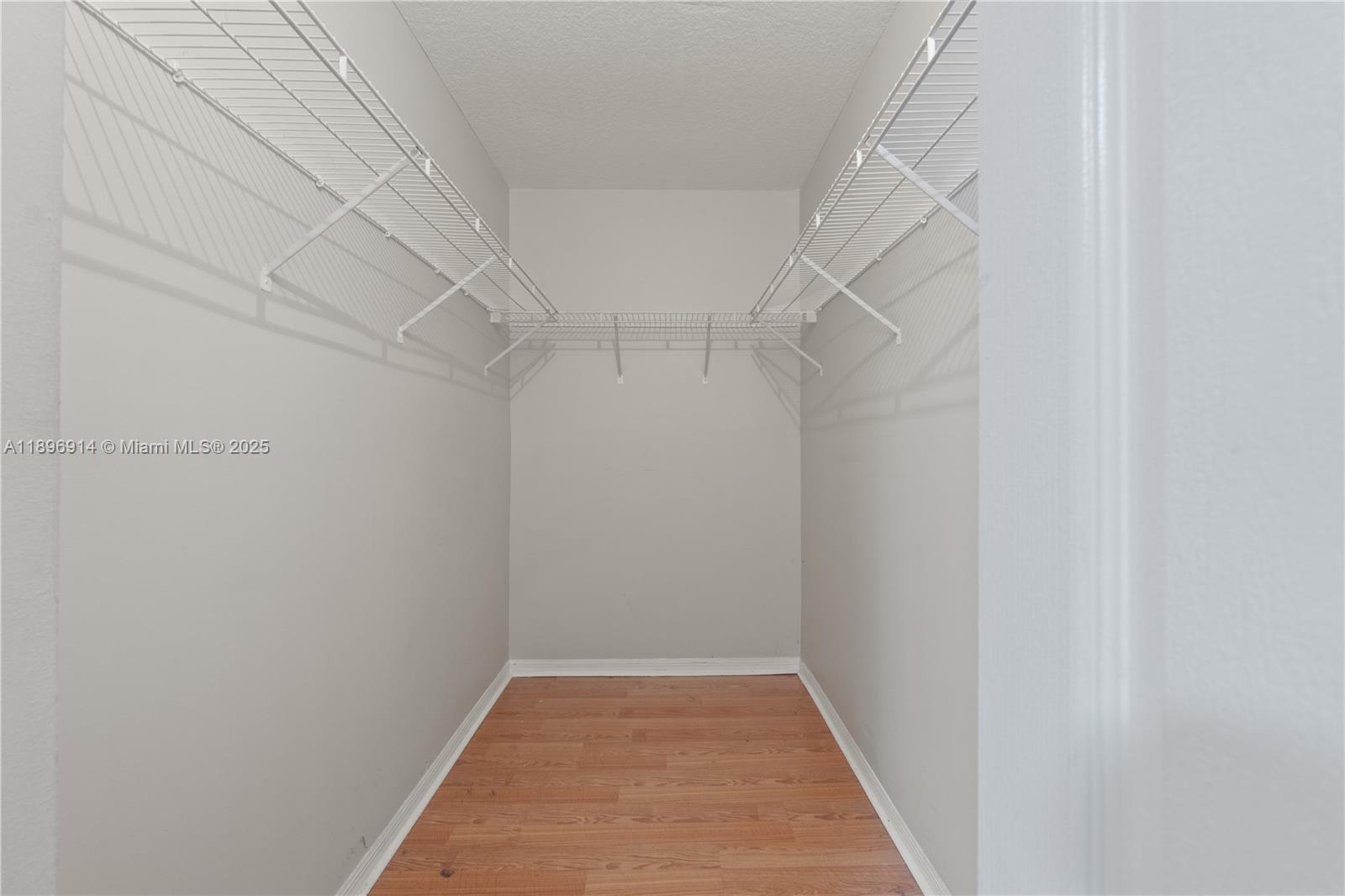 MAJESTIC ESTATES 1ST ADDN - Residential