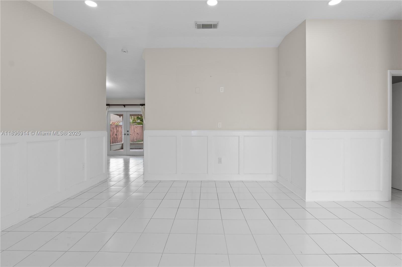 MAJESTIC ESTATES 1ST ADDN - Residential