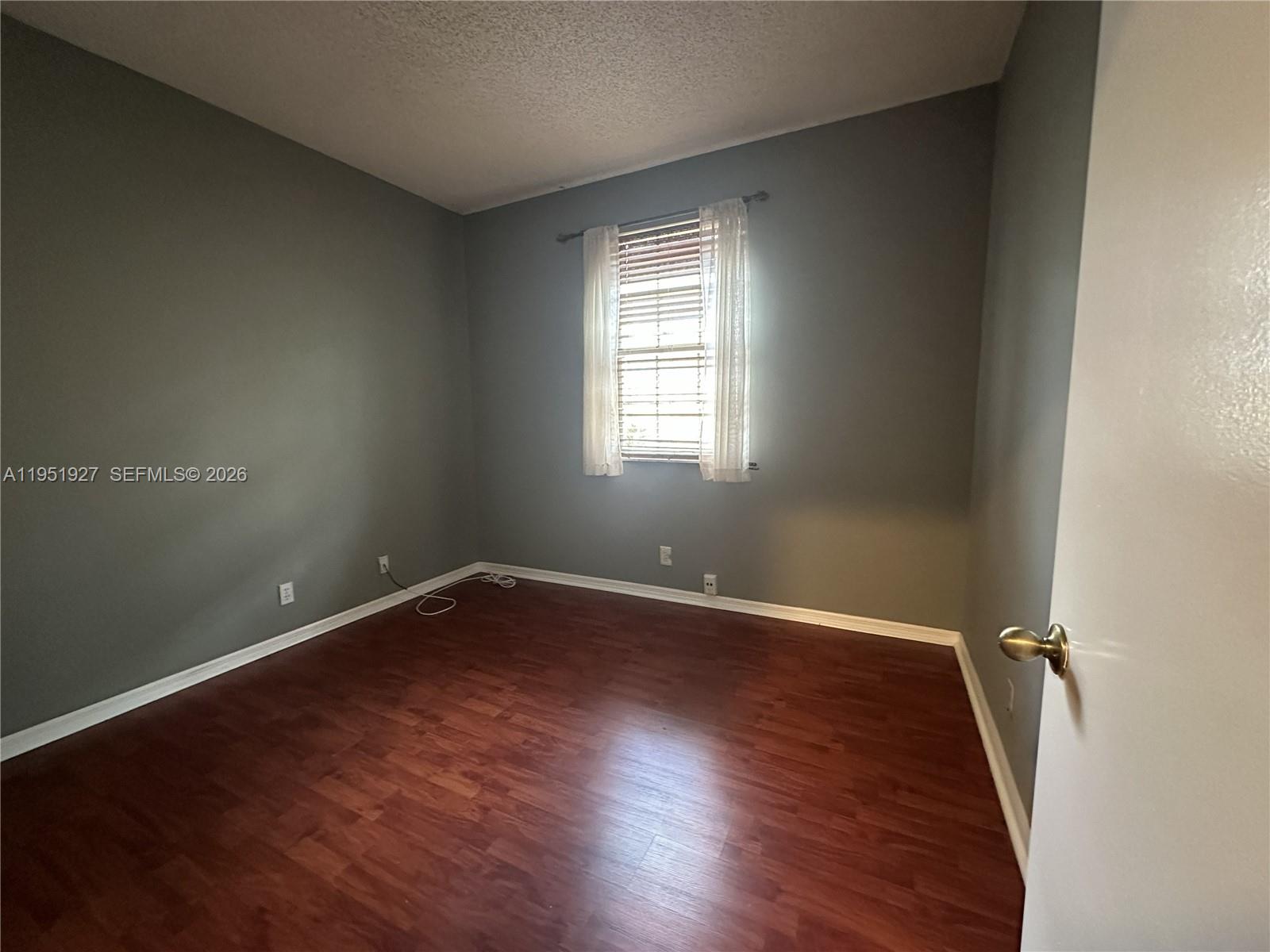 SECTORS 3 & 4 BOUNDARY PL - Residential Lease