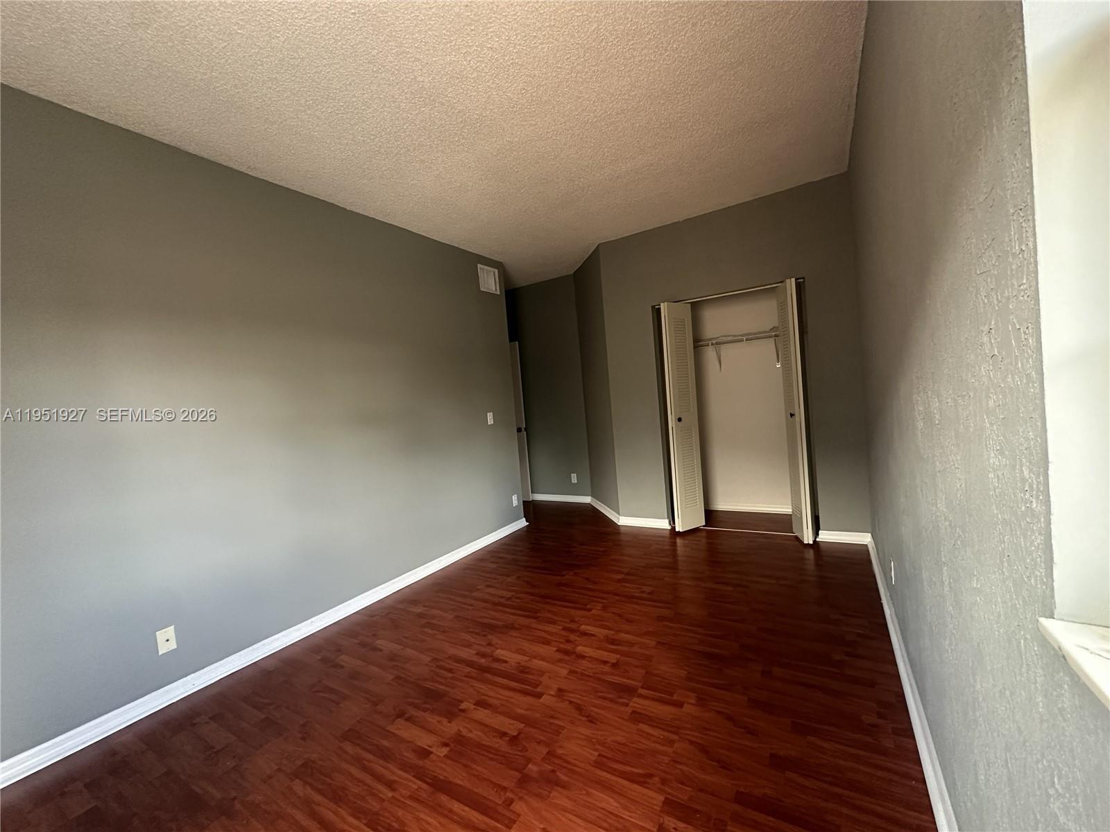 SECTORS 3 & 4 BOUNDARY PL - Residential Lease