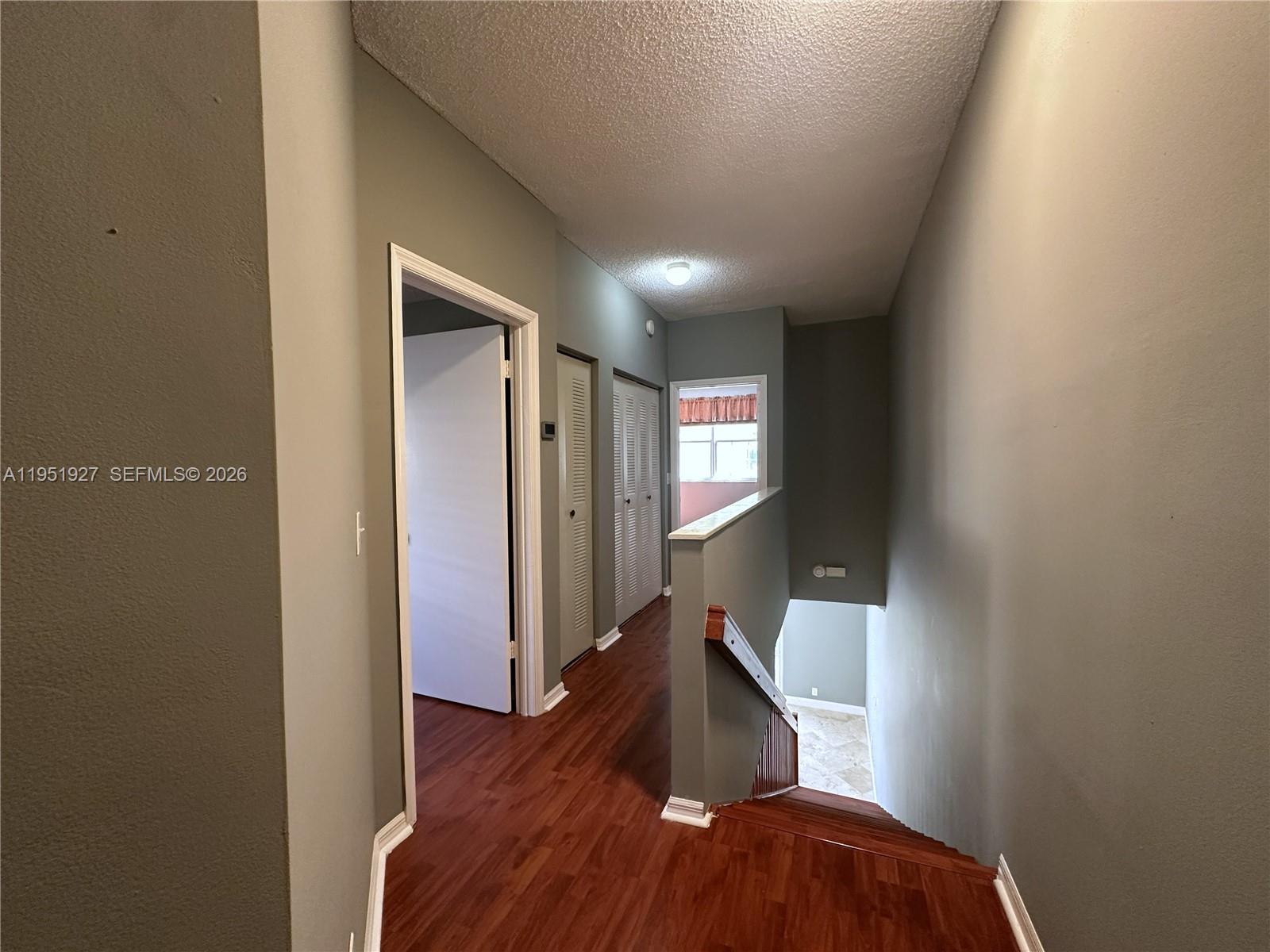 SECTORS 3 & 4 BOUNDARY PL - Residential Lease